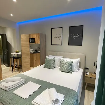 Rouan 1 Apartament