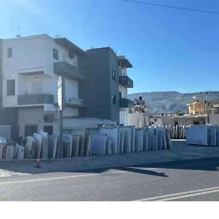 Apartment Rouan 1 *
